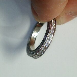 Eternity in Motion: The Diamond Pave Band