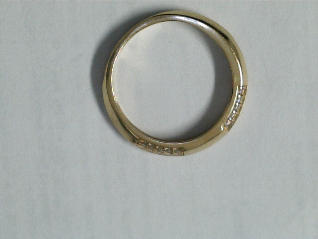 Elegant 14K Yellow Gold Diamond Pave Band